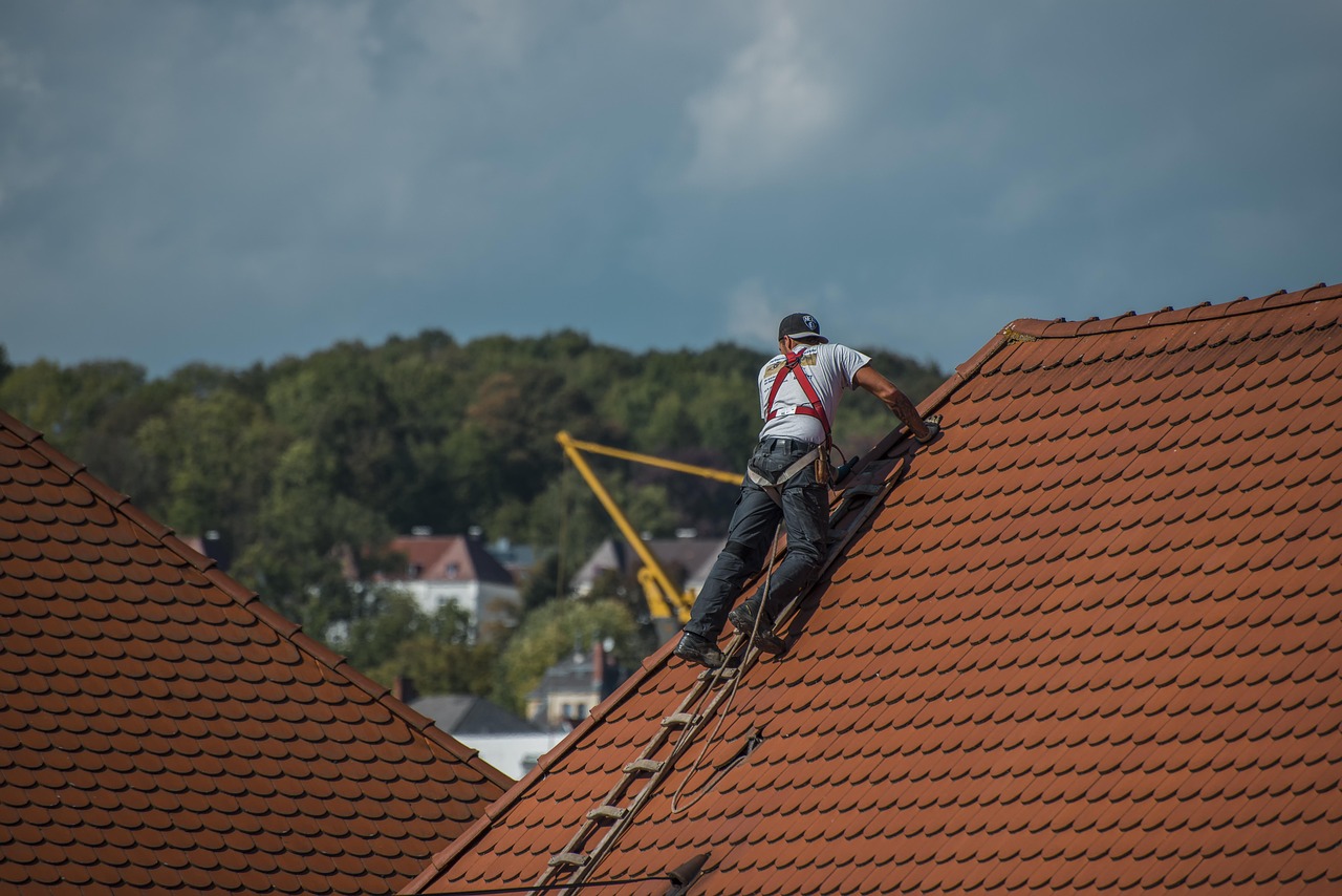 5 Signs Your Tucson Roof Needs Repair Before Monsoon Season